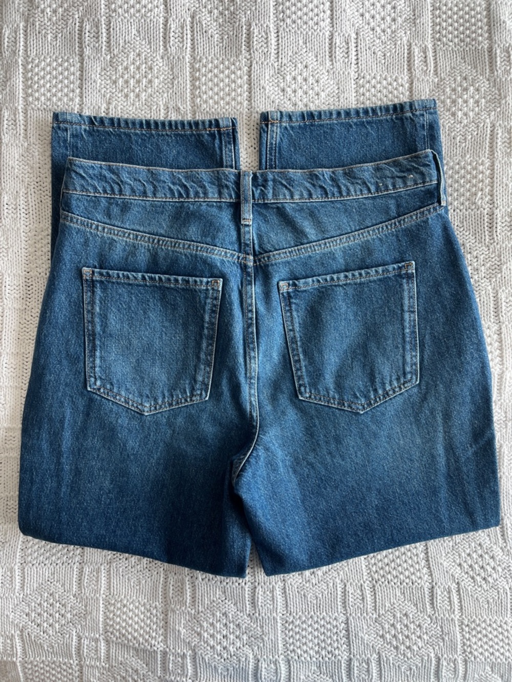 Boden High Rise Straight Leg Jeans in Mid Vintage Sz 30 P - Picture 13 of 15